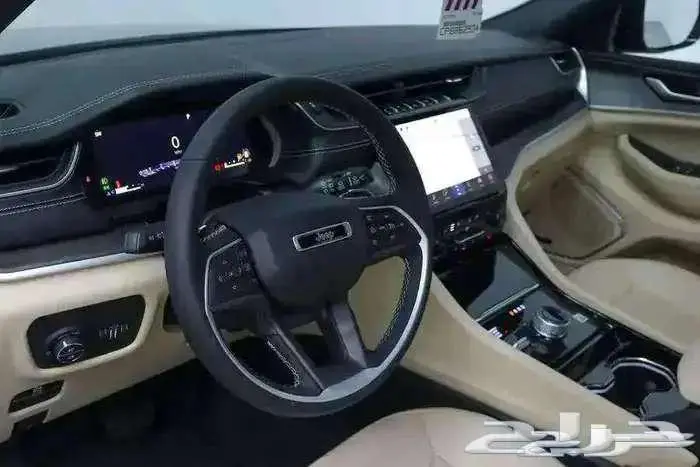 جيب شيروكي ليميتد 3.6 2023 بأفضل الاسعار 4
