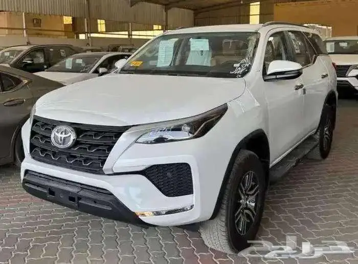 تويوتا فورتشنر GX2 دبل بنزين 2025 0