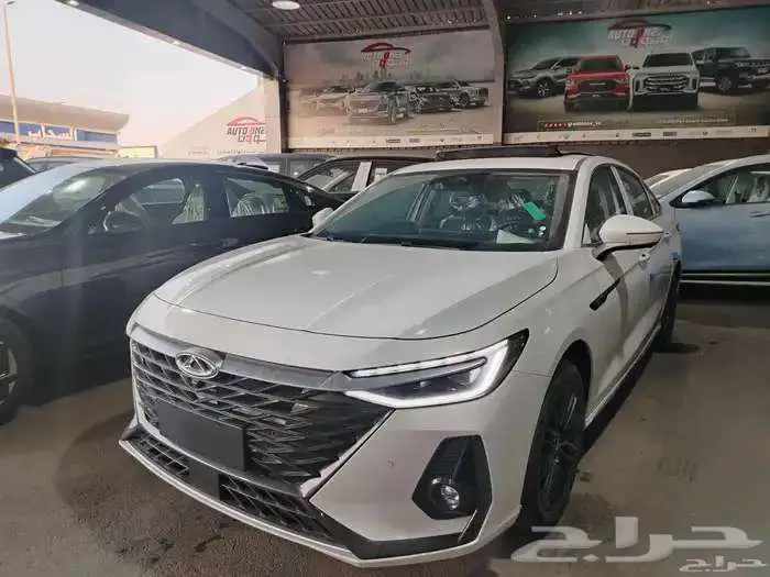 شيري اريزو 8 ( لاكجري فل كامل ) موديل 2025 كاش و تقسيط 0