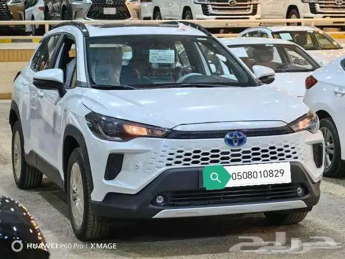كورلا كروس XLi ابيض 2025 14