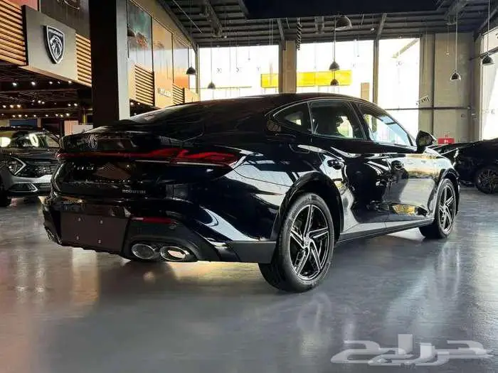ام جي 7 ستاندر 2025 2
