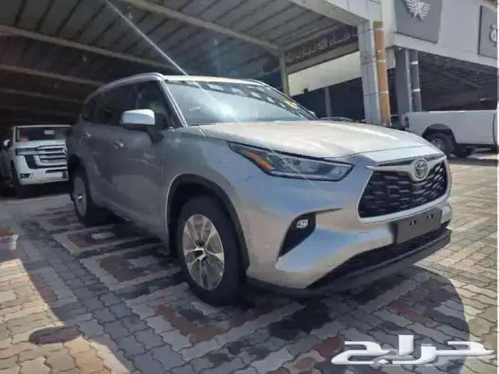 تويوتا هايلاندر 2025 GLE نص فل 3