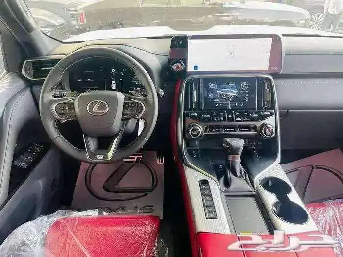 لكزس LX600 F - SPORT 2025 كاش و بنك 4