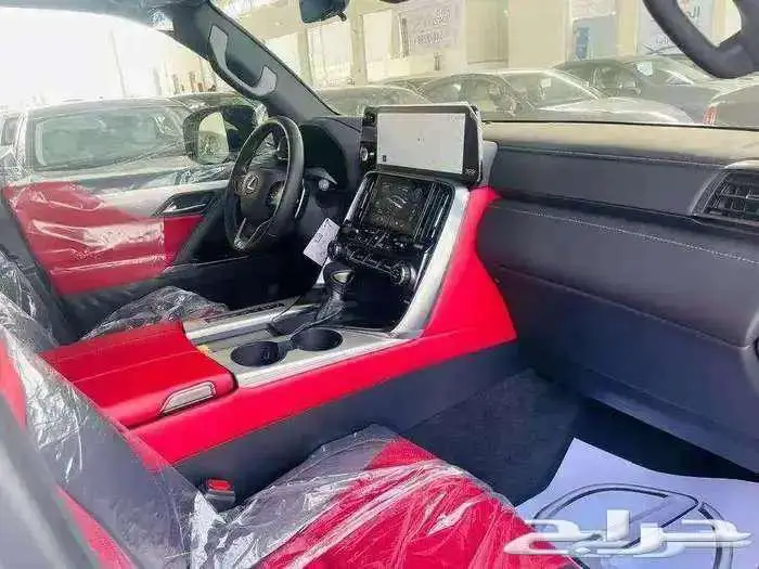 لكزس LX600 F - SPORT 2025 كاش و بنك 5