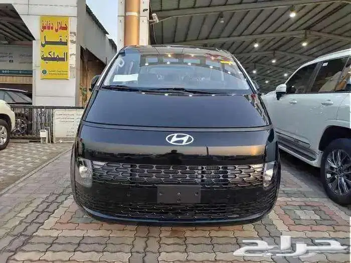 هيونداي ستاريا 2026 ديزل 9 راكب اتوماتيك 1