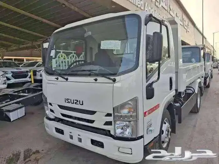 ايسوزو قلاب 3 طن 5 طن 2025 بطاقة جمركيه سعودي 0