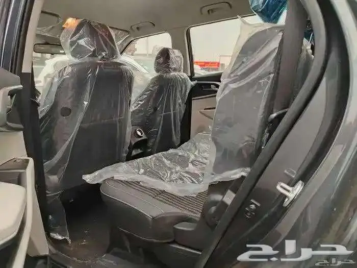 كيا كارينز نصف فل 2025 5