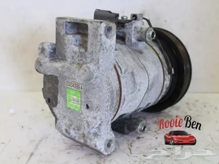 قطع غيار المازدا 4