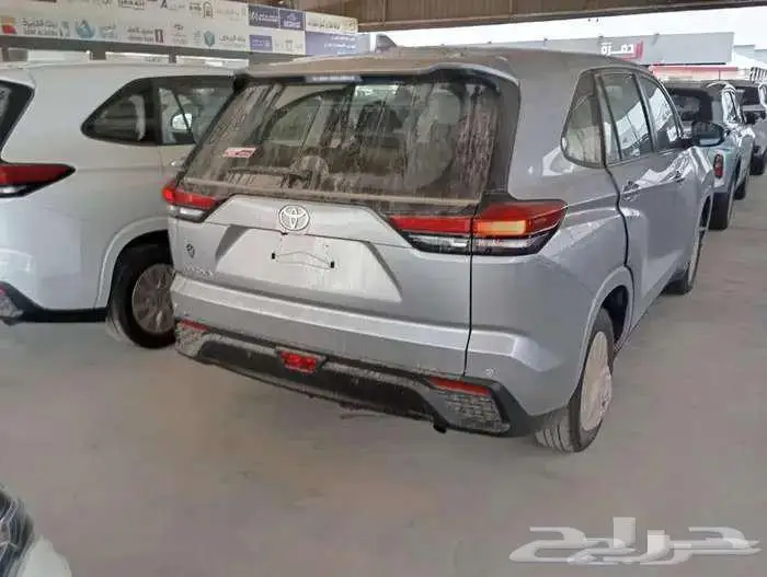 تويوتا انوفا 2025 GL بنزين عبداللطيف جميل 2