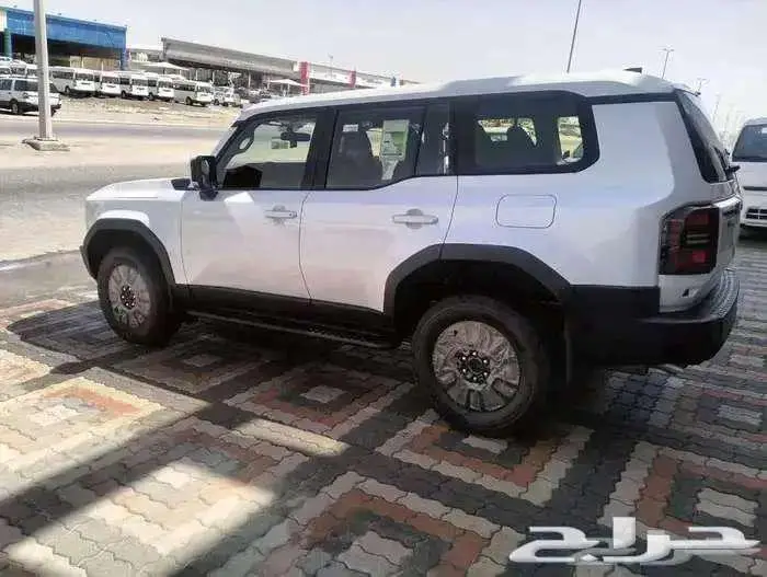 تويوتا برادو 2025 بنزين TXL-1 عبداللطيف جميل 1