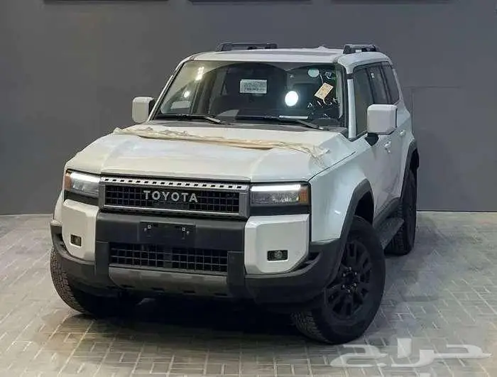تويوتا برادو TXL 2 موديل 2025 ابيض اقساط بنوك 1