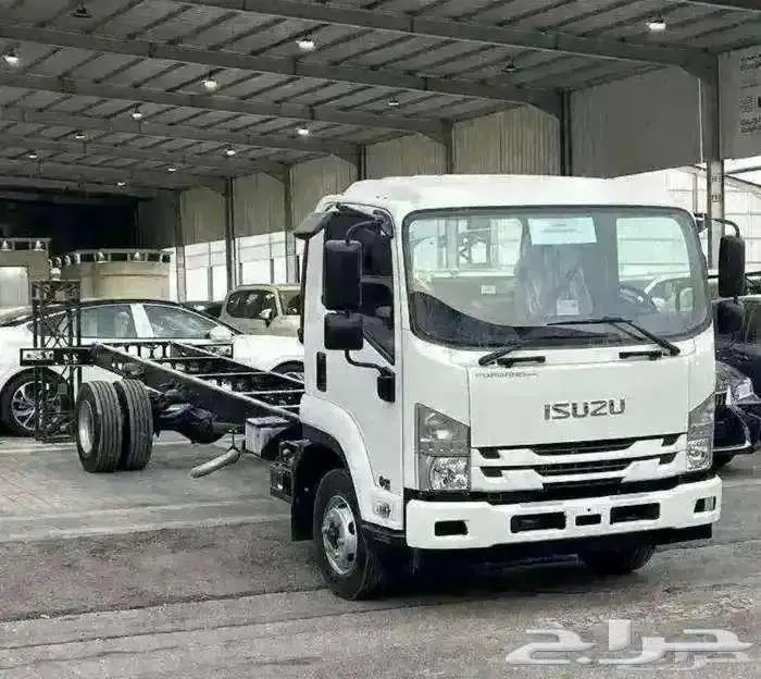 ايسوزو دينا 3طن4طن5طن6طن7.5طن9.5طن13طن 2025 8