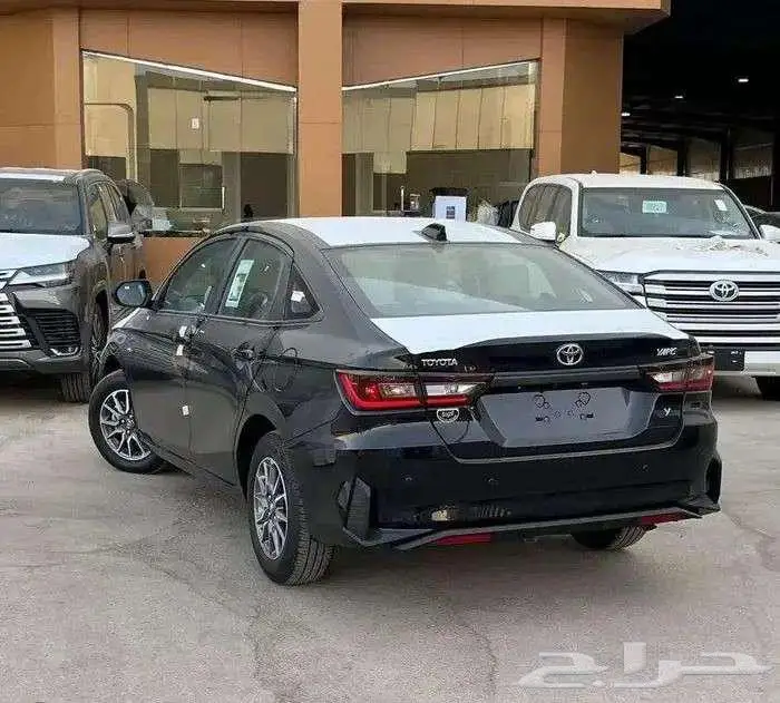 تويوتا يارس استندر 2026 1