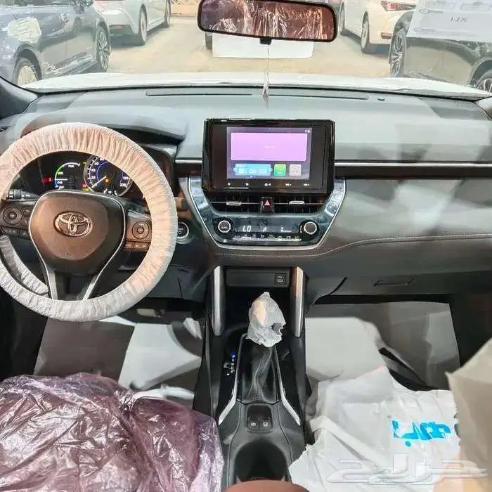 كورولا كروس نص فل موديل 2025 هيبرد 8