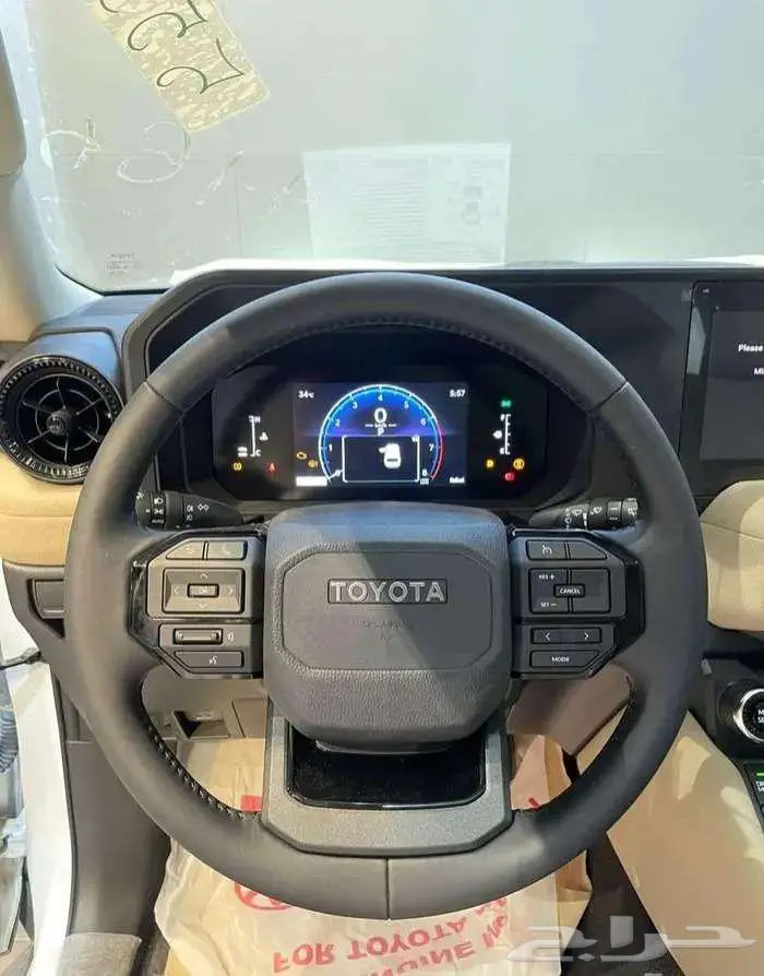 تويوتا برادو TXL 2 موديل 2025 ابيض اقساط بنوك 6