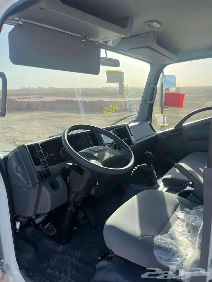 ايسوزو NPR 2025 6