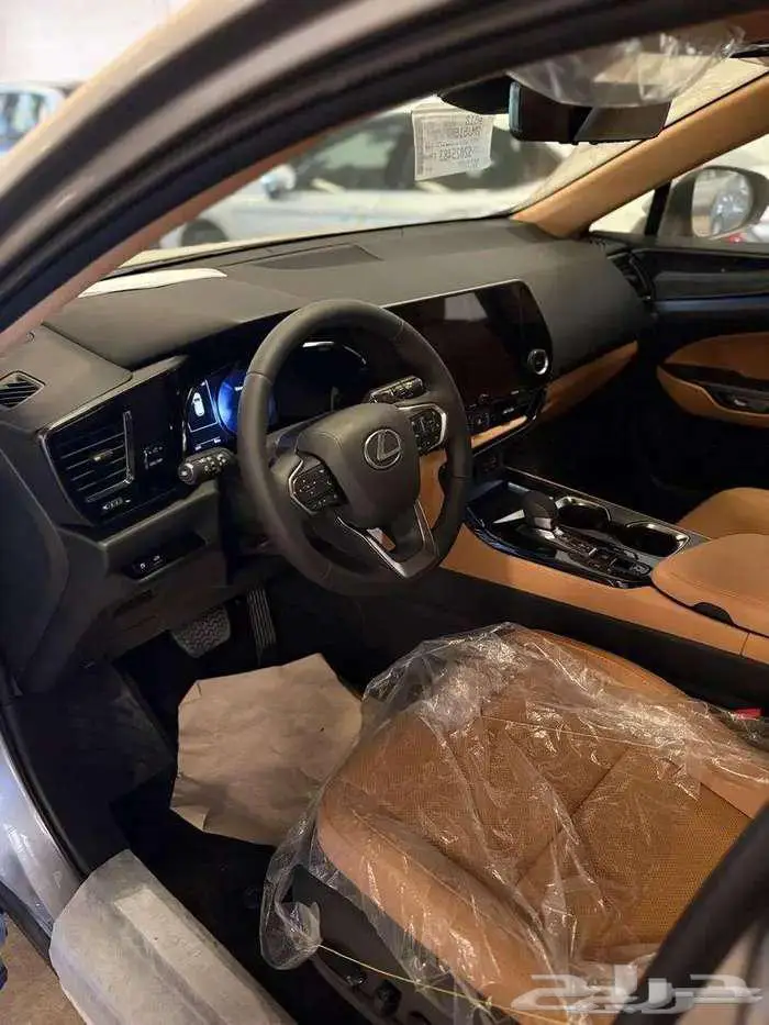 لكزس NX350 ستاندر هايبرد 2025 3