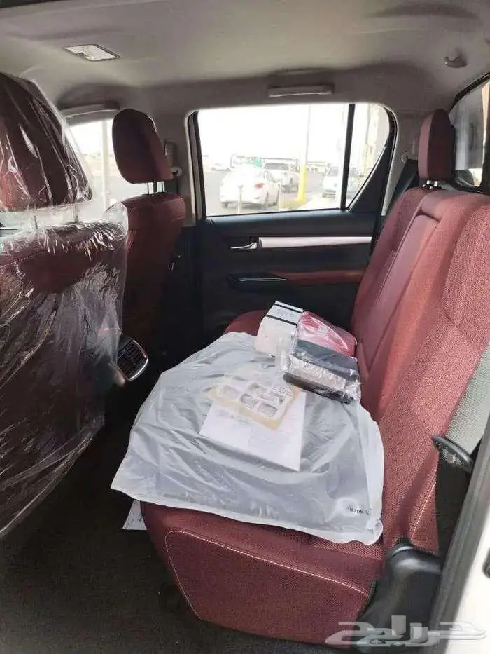هايلوكس GLX2 غمارتين بنزين 2025 10