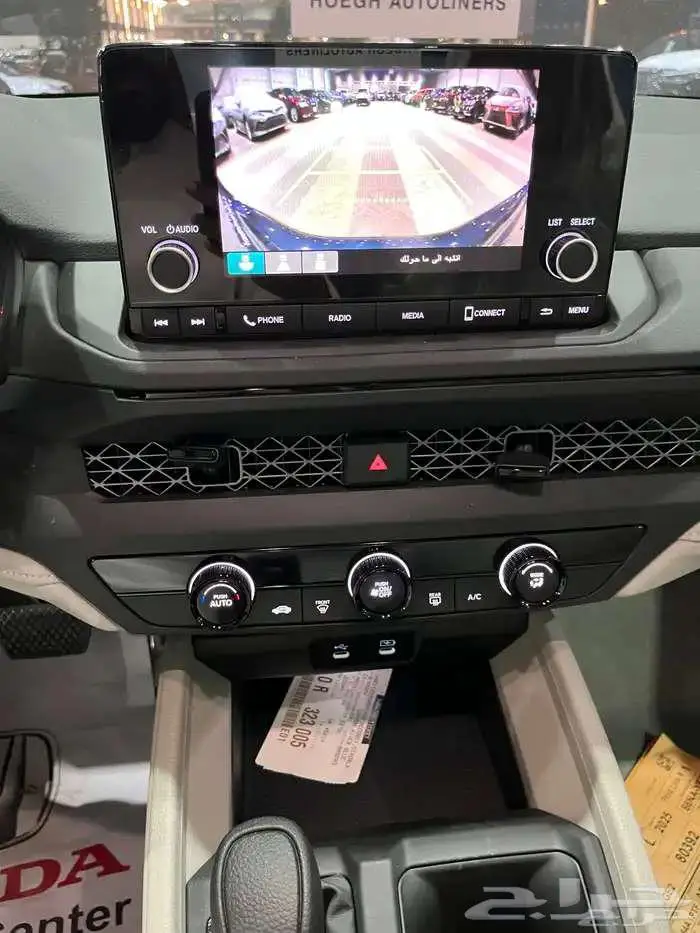 هوندا اكورد LX 2025 5