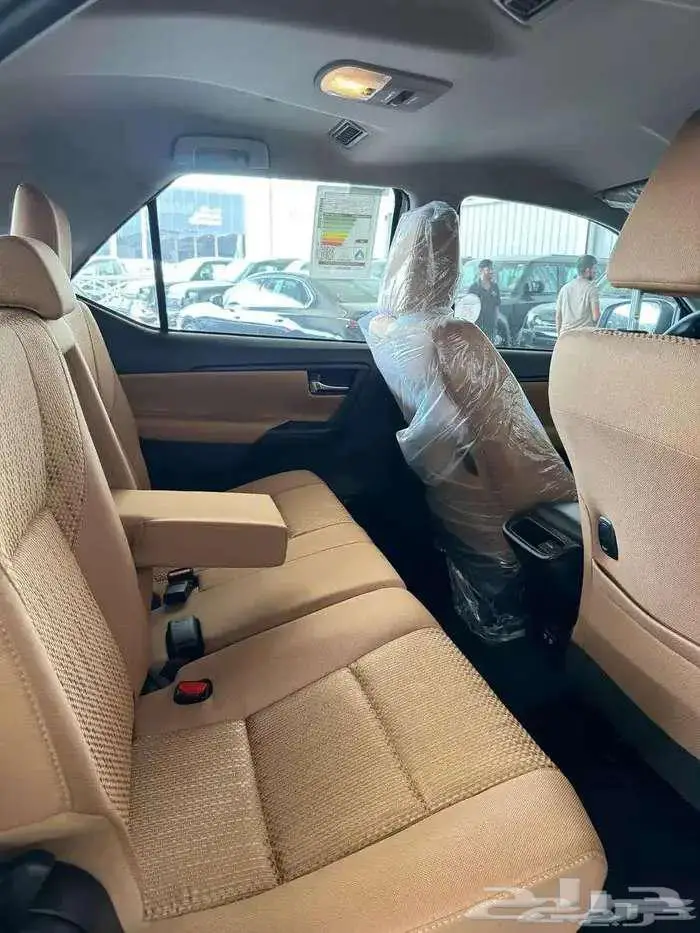 تويوتا فورتشنر GX2 دبل بنزين 2025 7