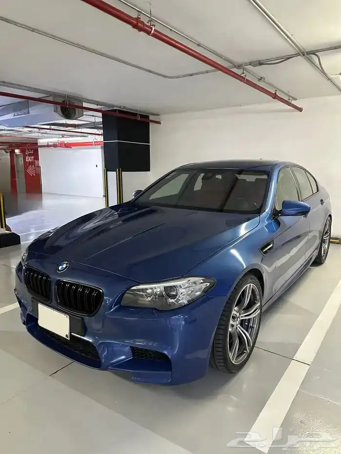 بي ام دبليو M5 2