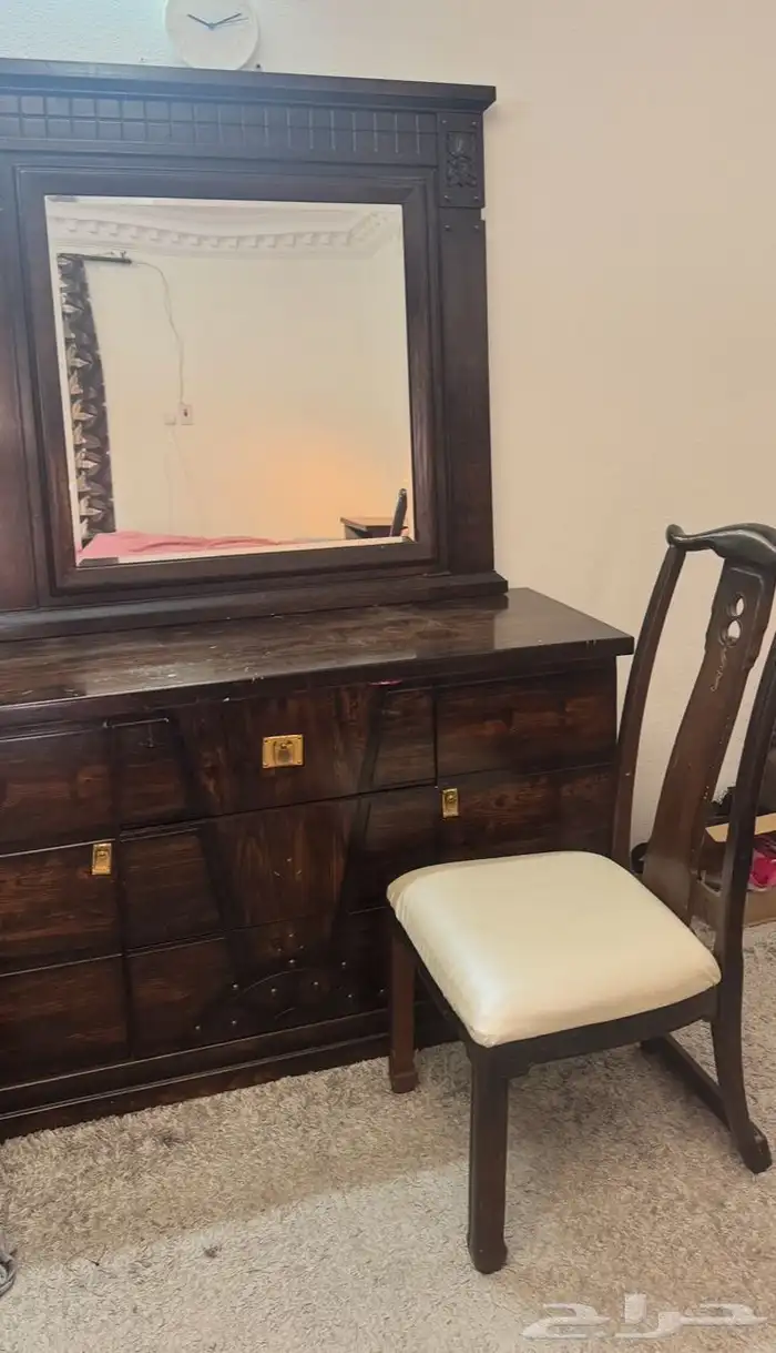 غرفه نوم للبيع 1