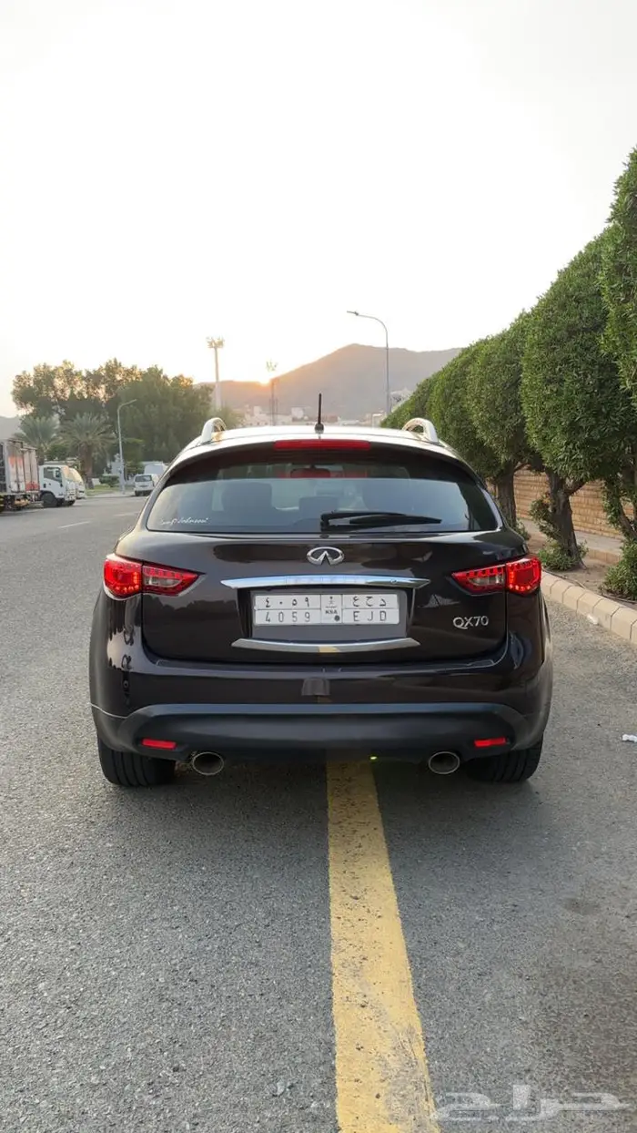 انفنيتي QX70 موديل 2017 فل كامل 2