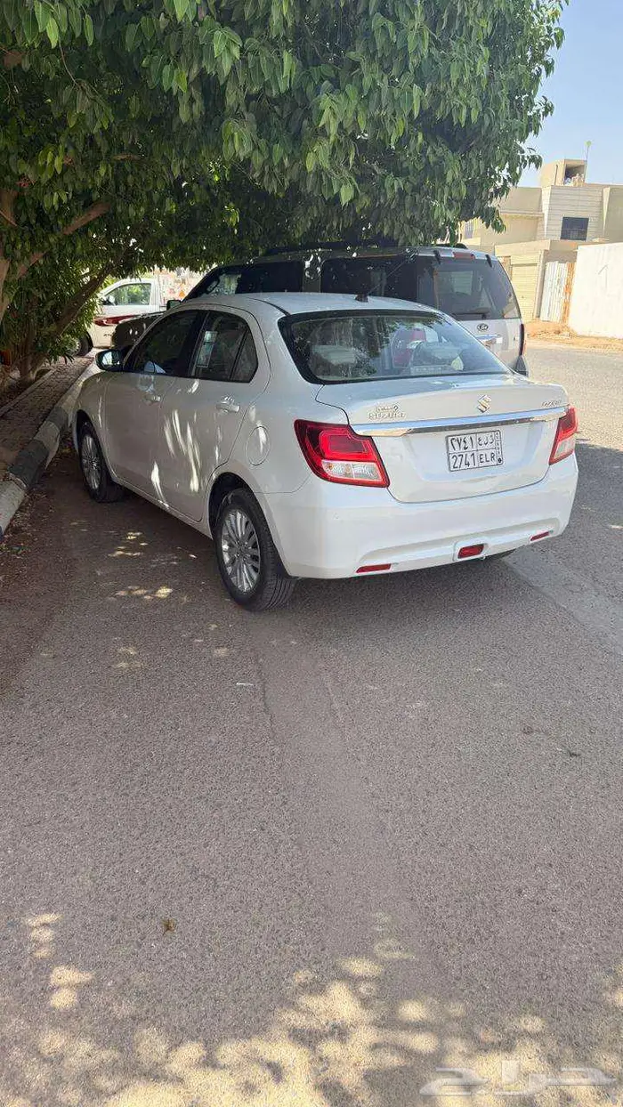 سيارة سيزوكي للتنازل 1
