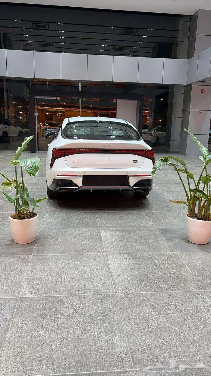 للبيع  كيا K5 Hybrid 2024 جديدة 10