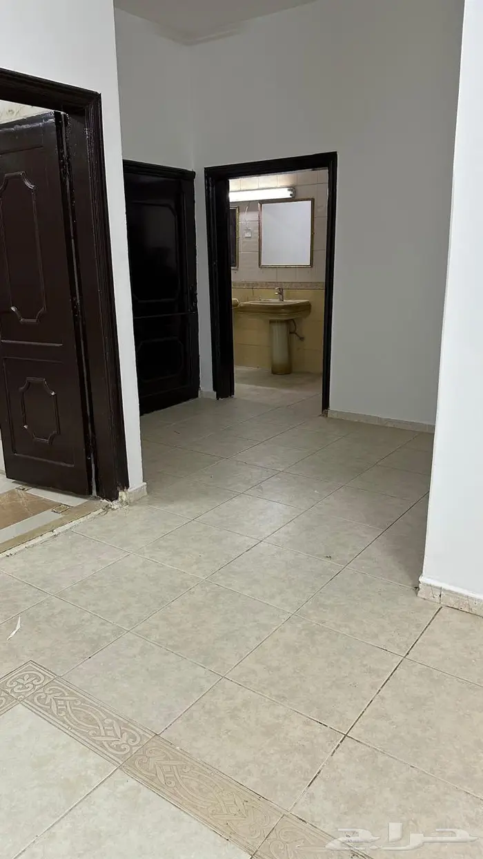 دور للايجار بحي الجنادرية 6