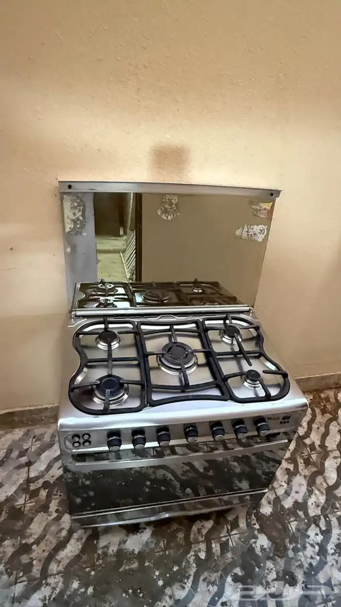 فرن وغساله وغراض 1