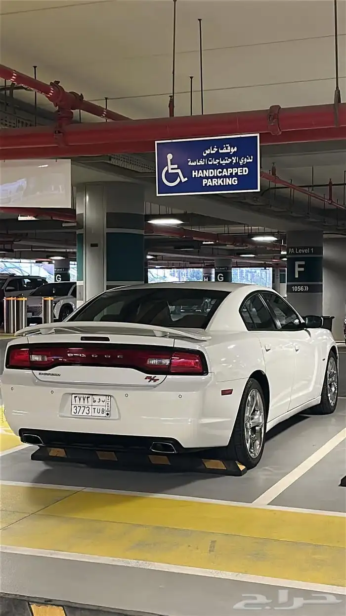 دوج تشارجر 4