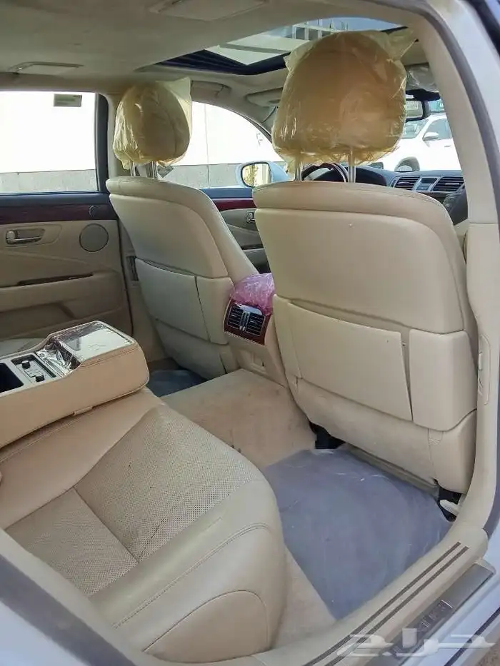 لكزس LS460 17