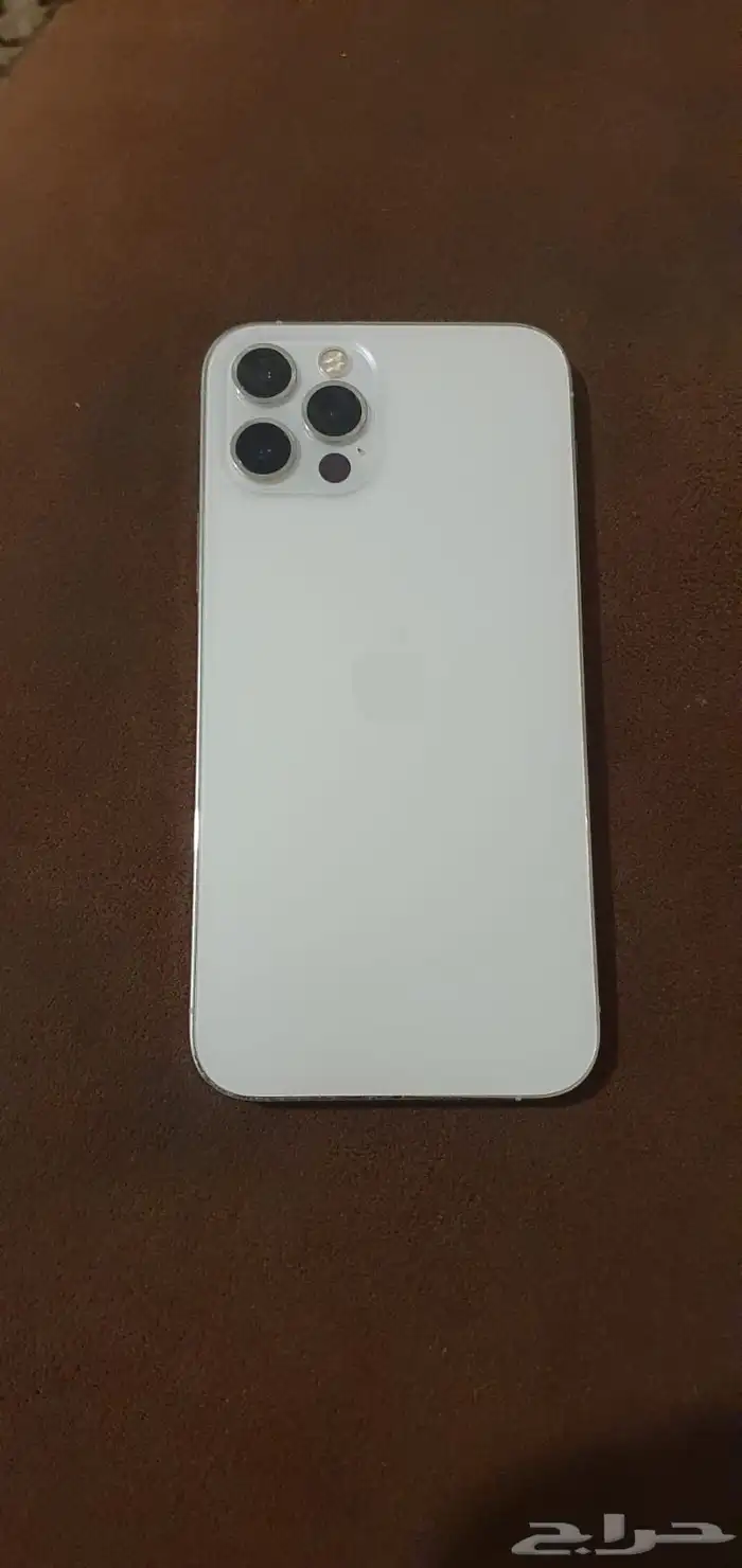 ايفون 12 برو نظيف ووكالة 1