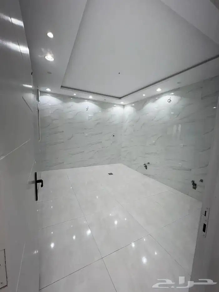 عمارة للبيع 6 شقق في الشرائع مخطط 11 18