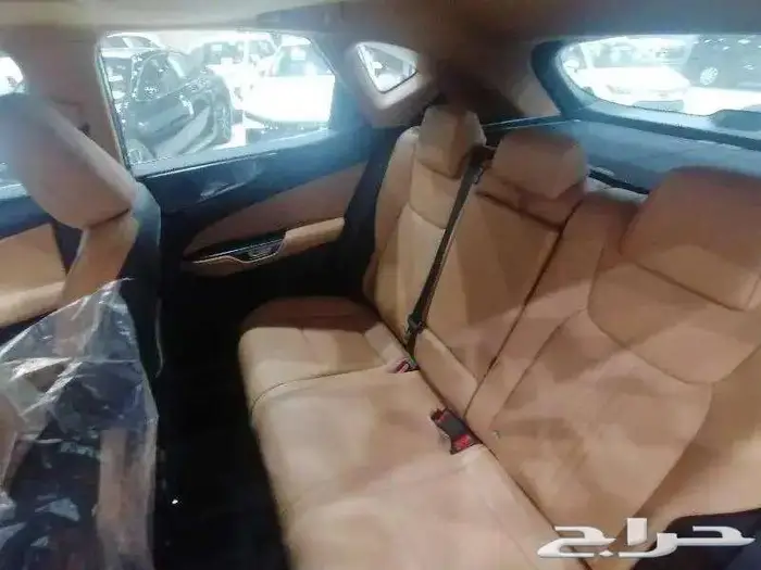 لكزس NX350 ستاندر هايبرد 2025 8