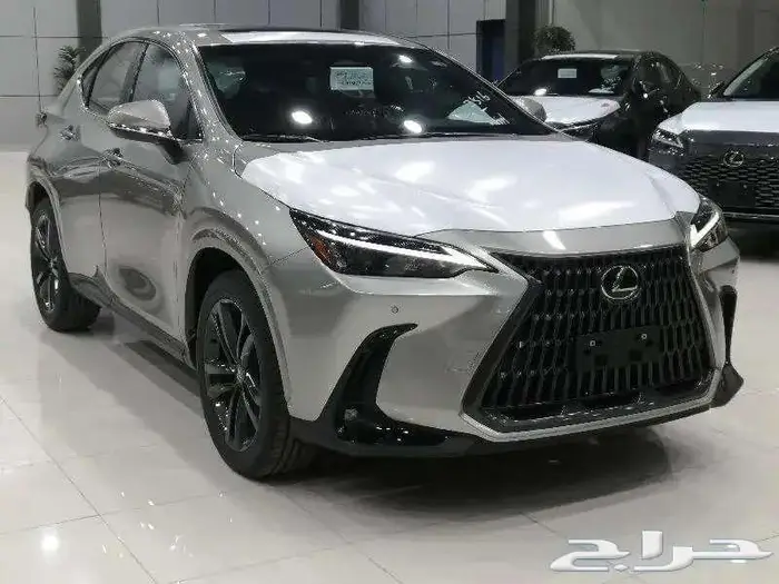 لكزس NX350 ستاندر هايبرد 2025 1