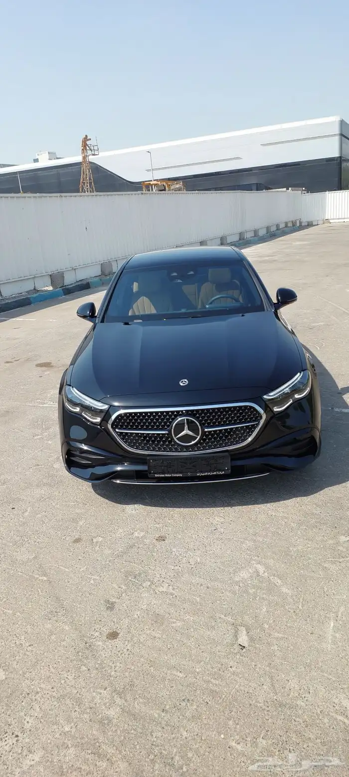 مرسيدس E300 موديل 2025 خليجي موجودة بديي 3
