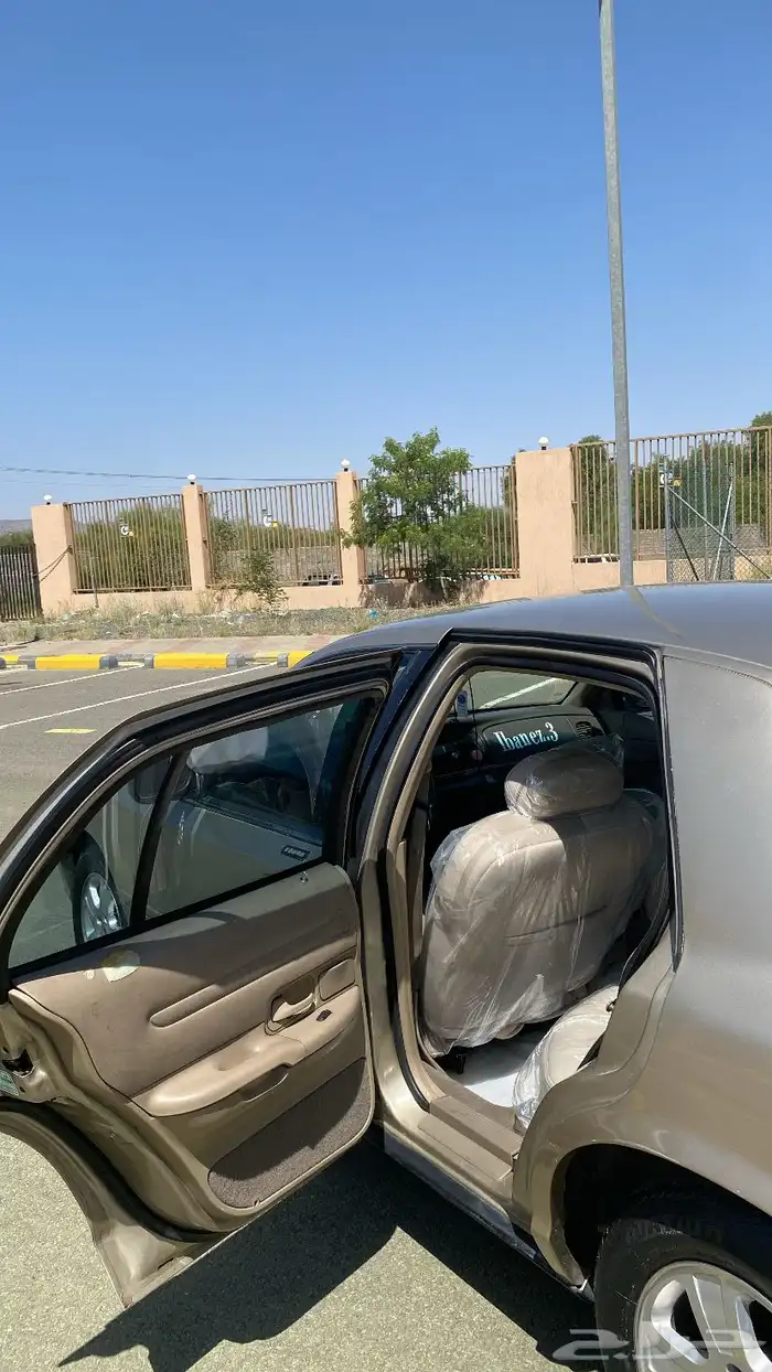 فورد فكتوريا موديل 99 8