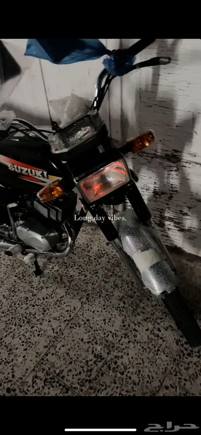 AX100 0
