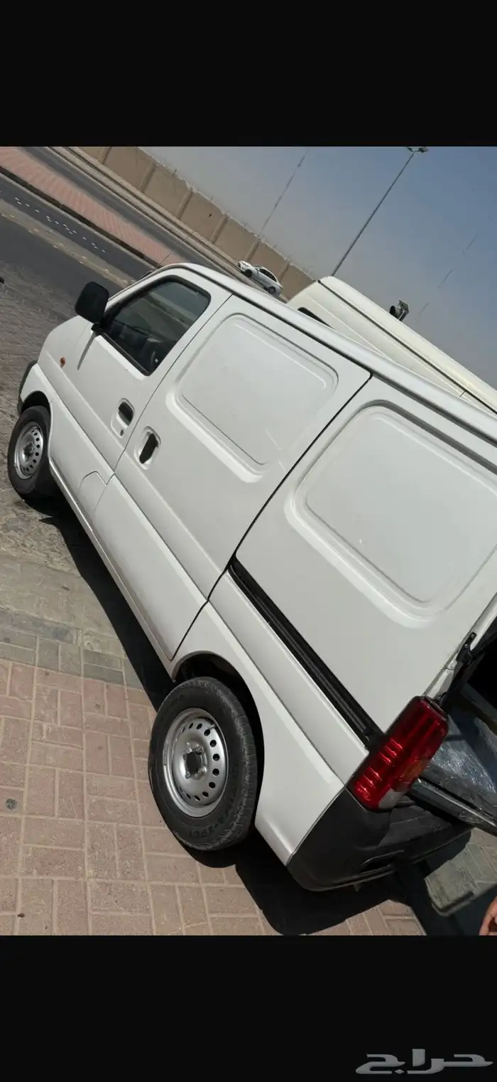 سزوكي ايكو 2023 1
