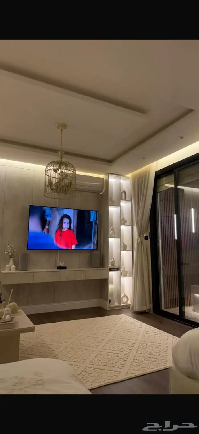 ديكور شاشه خشب الماني 1
