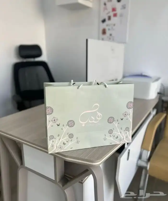 بوكسات اكياس اكواب تاق ليبل لوقو ستكر كروت ملصقات 40