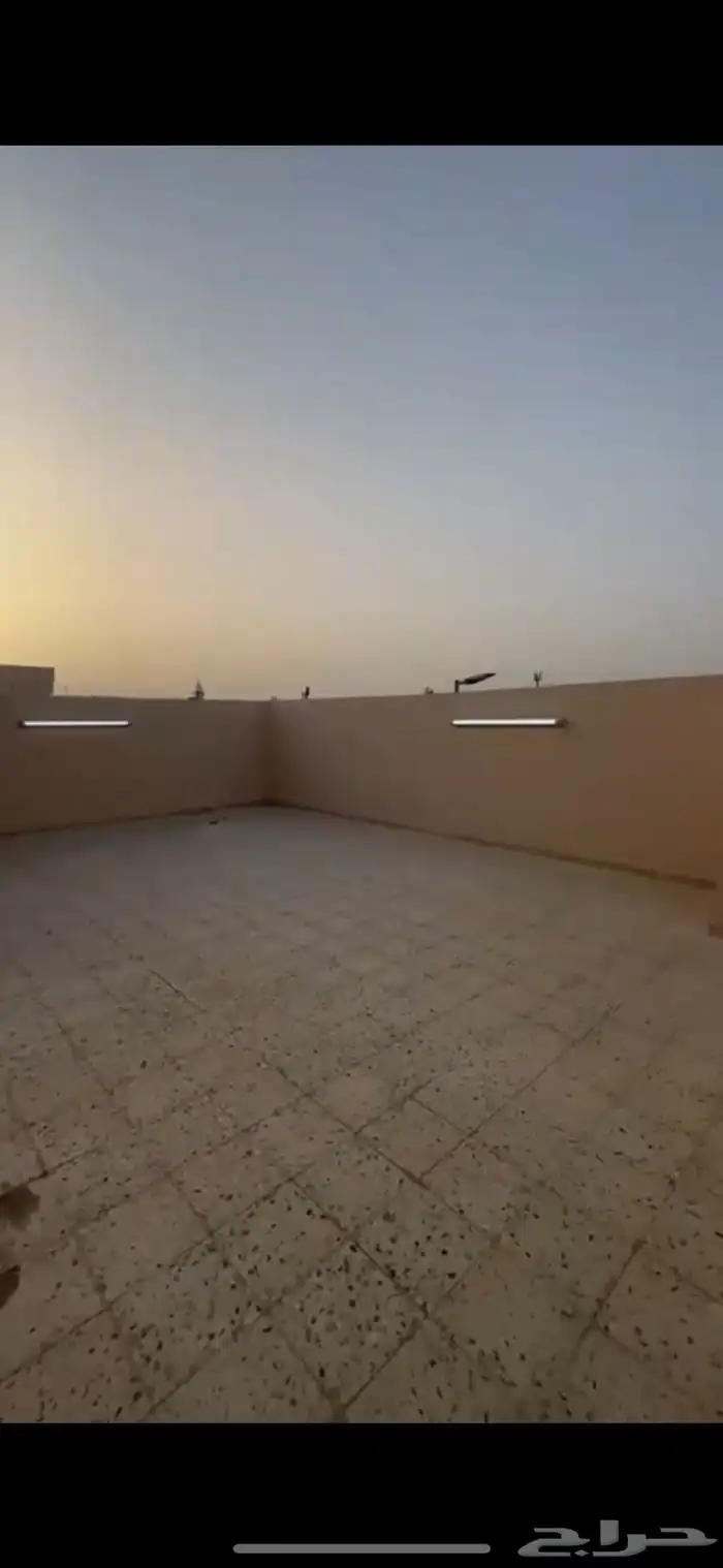 شقة للإيجار بحي ج21 1
