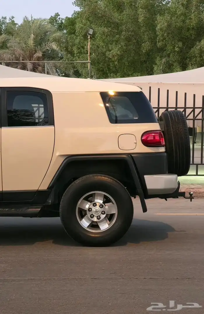 FJ تويوتا 1