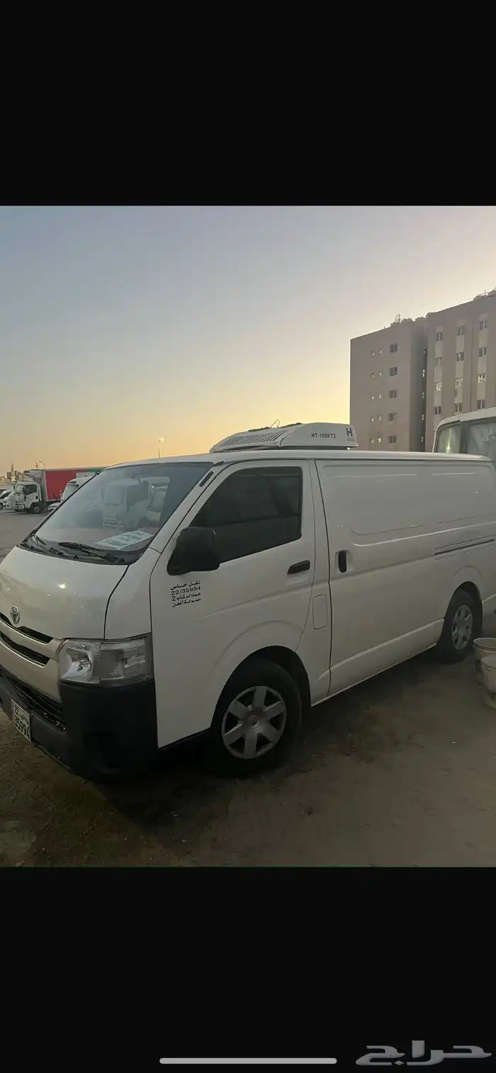 باص تويوتا هاي اس ثلاجه بضاعه 2020 بانزين 1