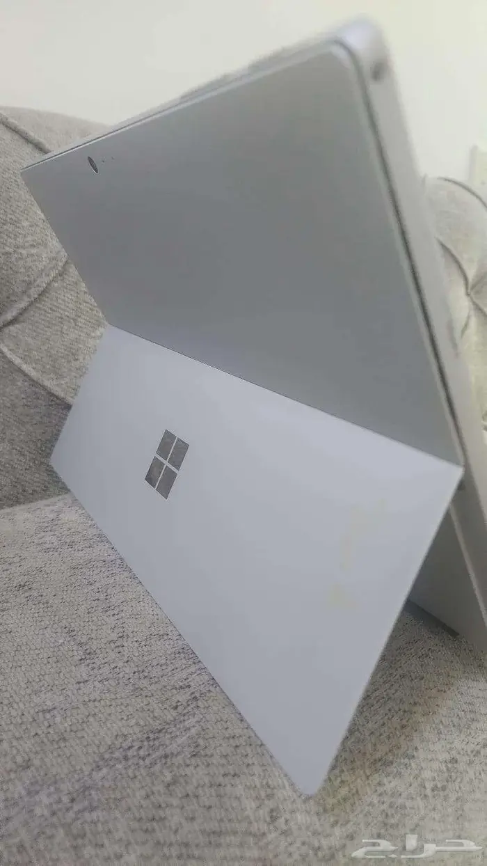 للبيع سيرفس برو5 surface 0