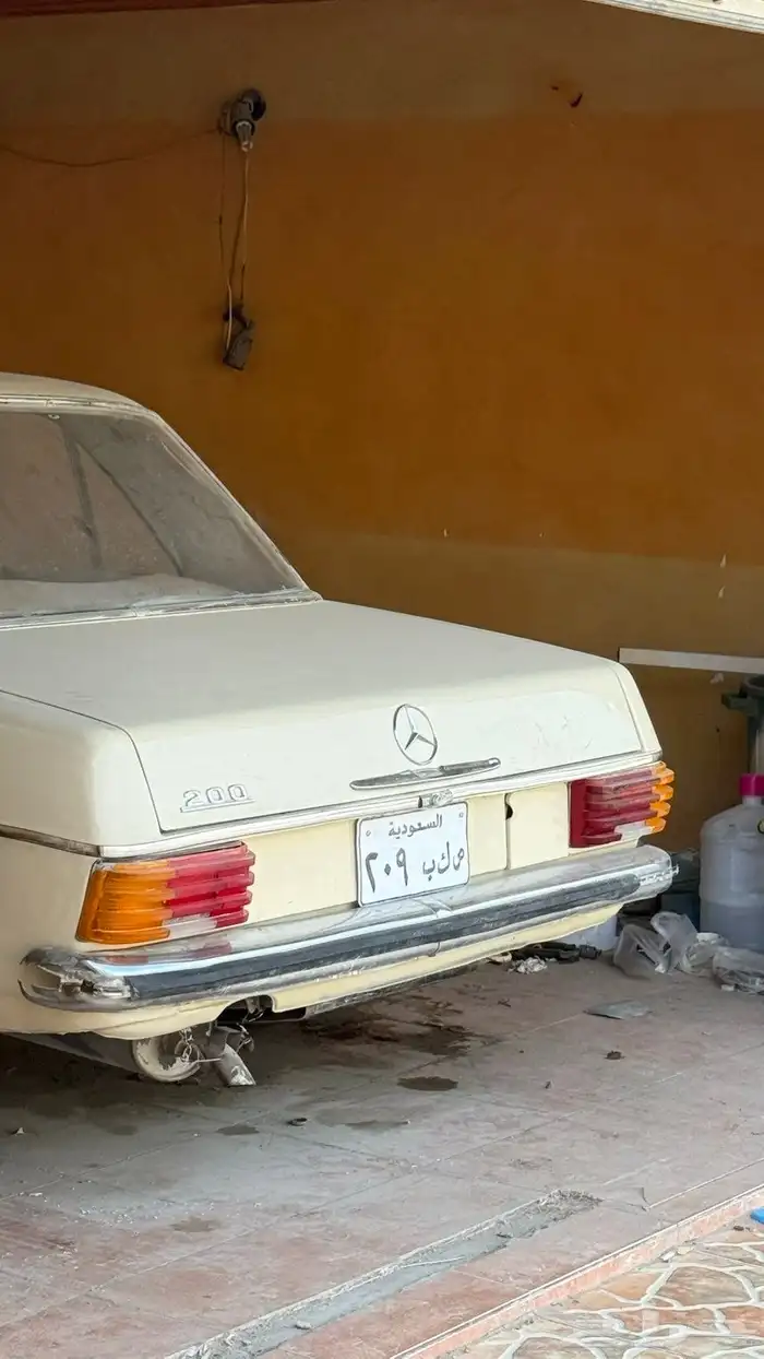 بنز 1976 كلاسيك لاليجار شد بلد ولا يمنع من البيع 2