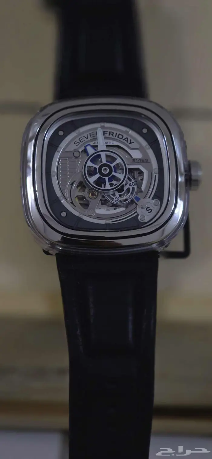 ساعة SevenFriday أصلية أوتوماتيك بحالة شبه جديدة للبيع 1
