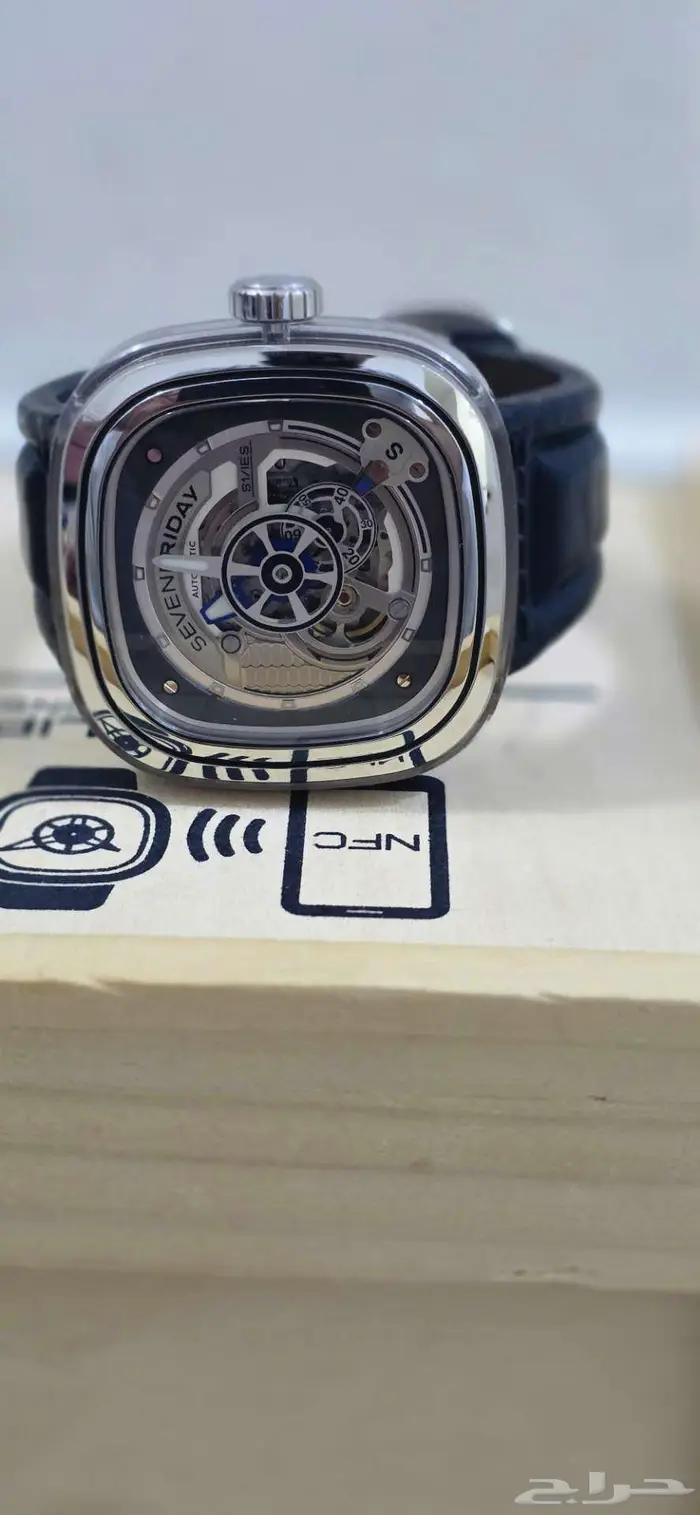 ساعة SevenFriday أصلية أوتوماتيك بحالة شبه جديدة للبيع 5